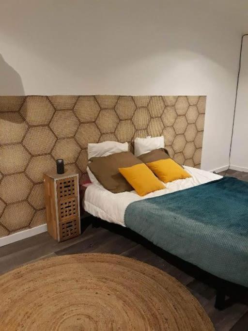 Appartement Agreable Au Centre Wifi Saint-Léonard-de-Noblat Eksteriør bilde